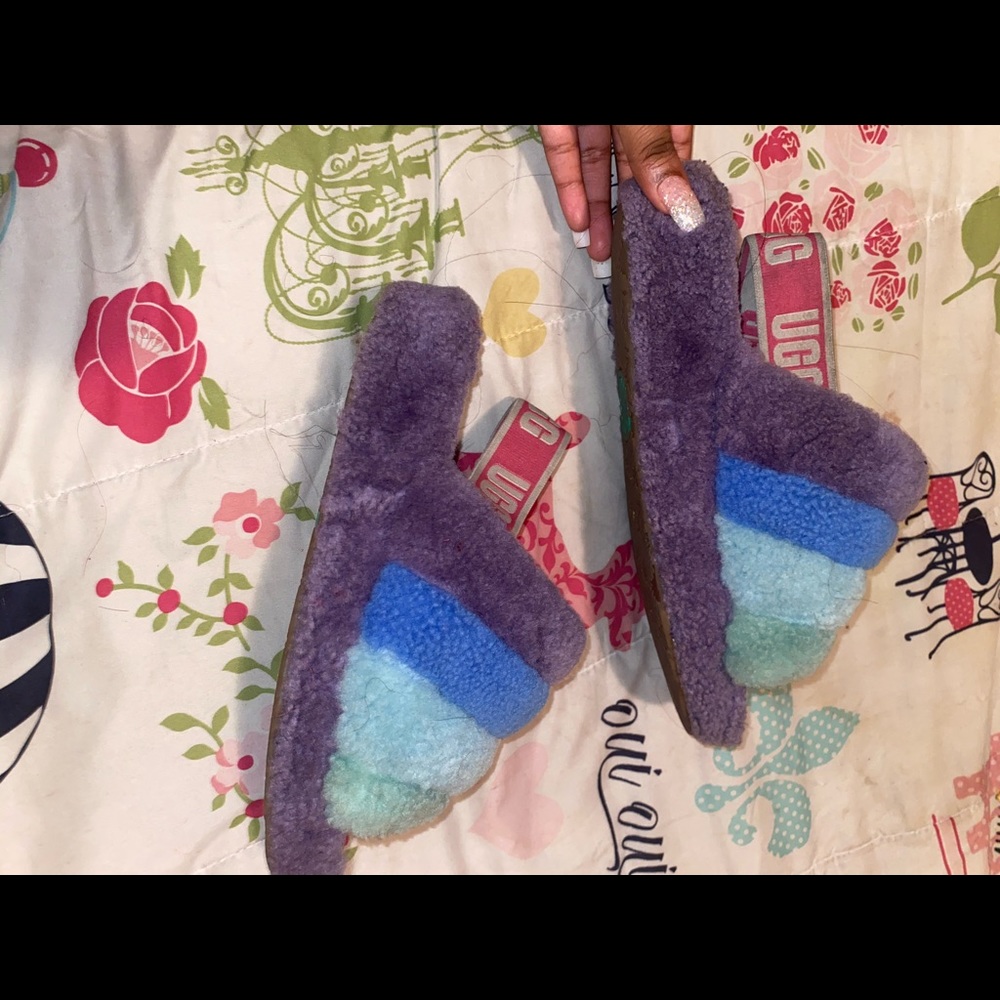 Ugg slides